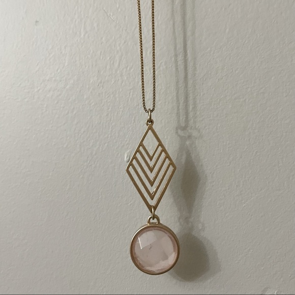 Gowin Chevron Stone Necklace - Picture 5 of 5